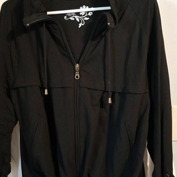 Black jacket - Picture 2 of 4
